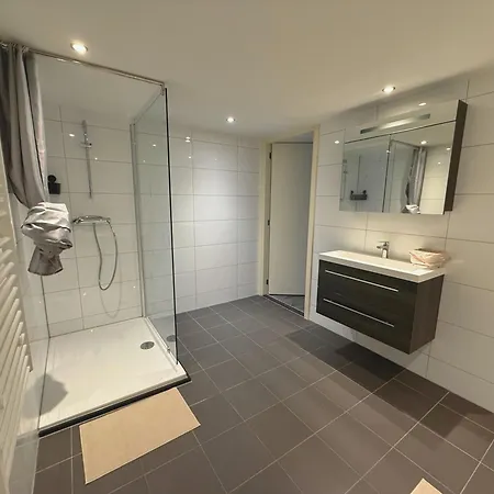 Woonhuis 170m2 Centrum 빌라